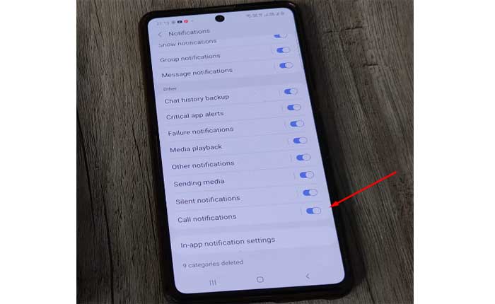 WhatsApp通話がロック画面に表示されない問題を修正する方法
